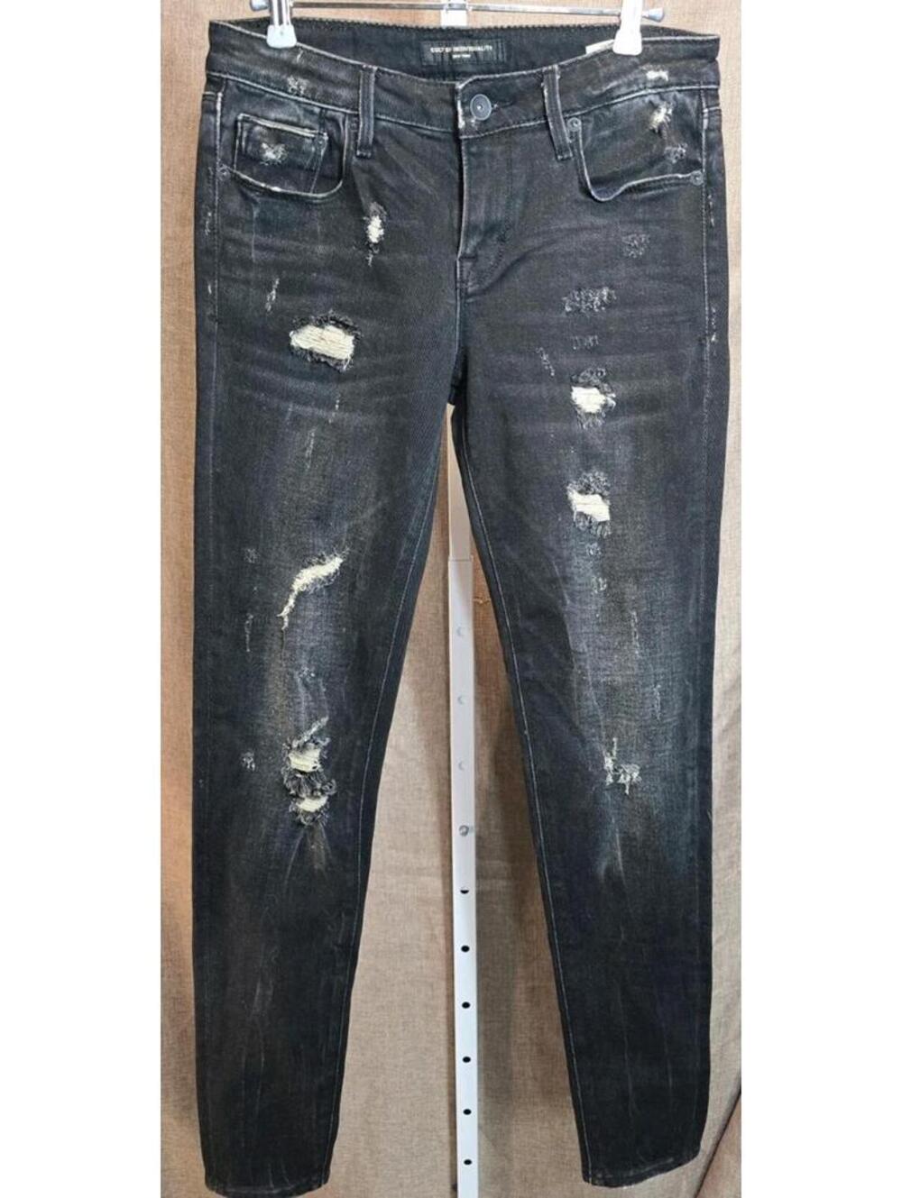 CULT Of INDIVIDUALITY Zen Mid-Rise Jeans Sz 27 Dark Washed Distressed Skinny Leg